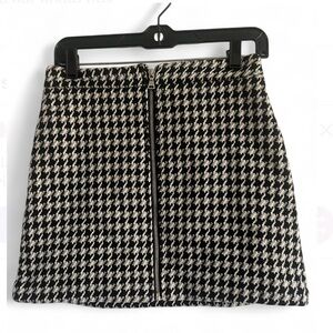 Express Black and White Houndstooth Mini Skirt